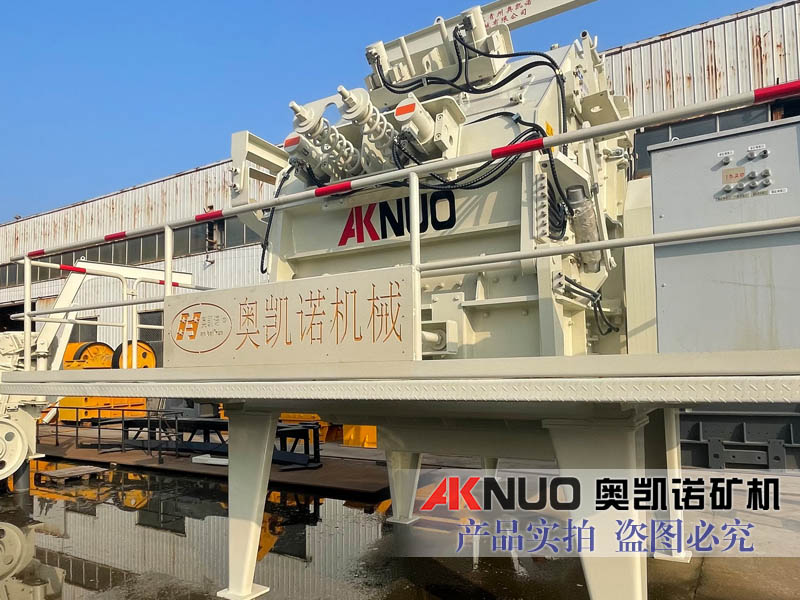 移動式破碎篩分一體機 移動式破碎篩分一體機